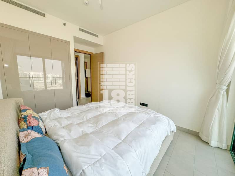 1 Bedroom+ Study | Fully Furnished | Lagoon View - Image 11