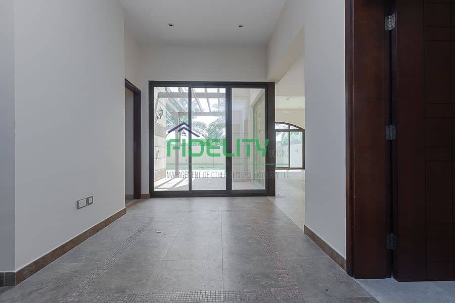 No Commission| Single Row 4BR| Corner Unit | Ready to move in