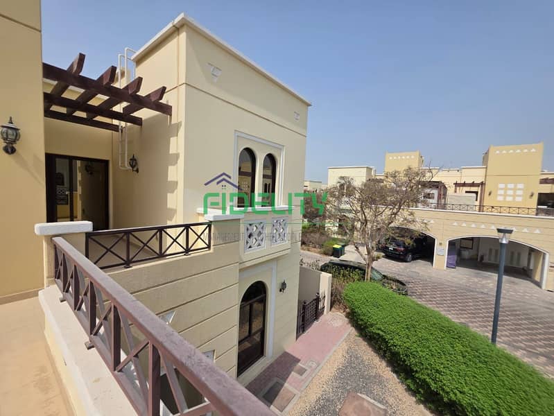 No Commission| Single Row 4BR| Corner Unit | Ready to move in - Image 15