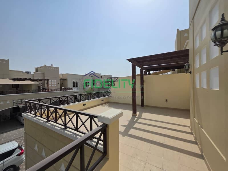 No Commission| Single Row 4BR| Corner Unit | Ready to move in - Image 16