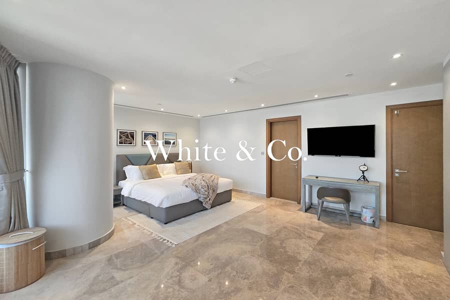 Full Floor Penthouse | Modern | Vacant - Image 9