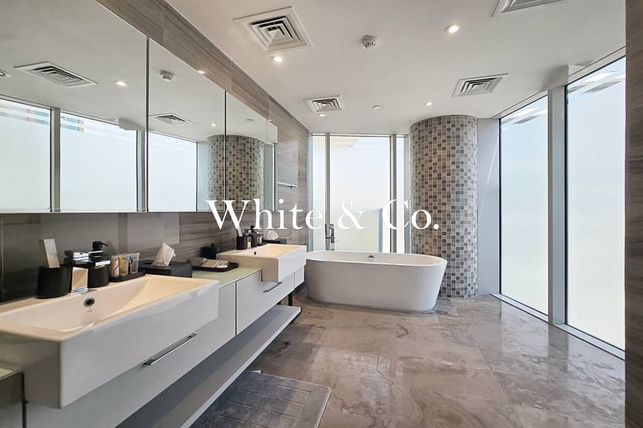 Full Floor Penthouse | Modern | Vacant - Image 13