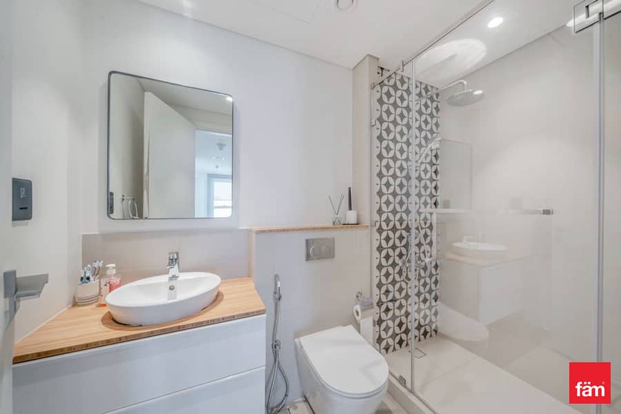 Corner Unit | Pool And Sunset View | Furnished - Image 9