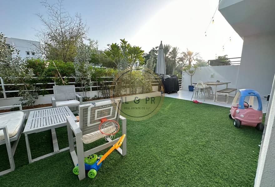 3 BEDS TOWNHOUSE | SPACIOUS LAYOUT |SINGLE ROW - Image 20