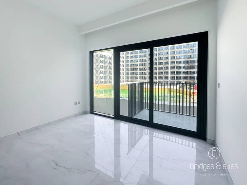 BUILDING READY | POOL VIEW | HIGH ROI - Image 12