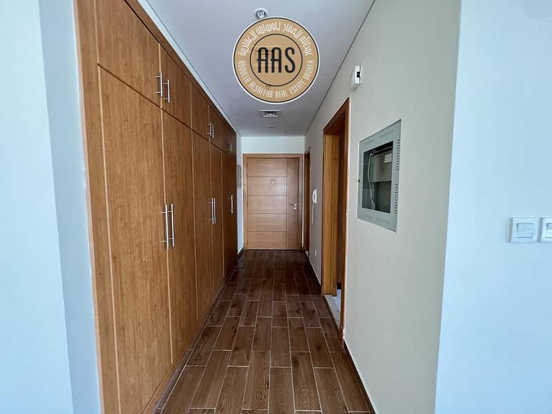 A Grand & Spacious Studio Apartment At HIgh floor Now Available at Chiller free Parking: - Image 12