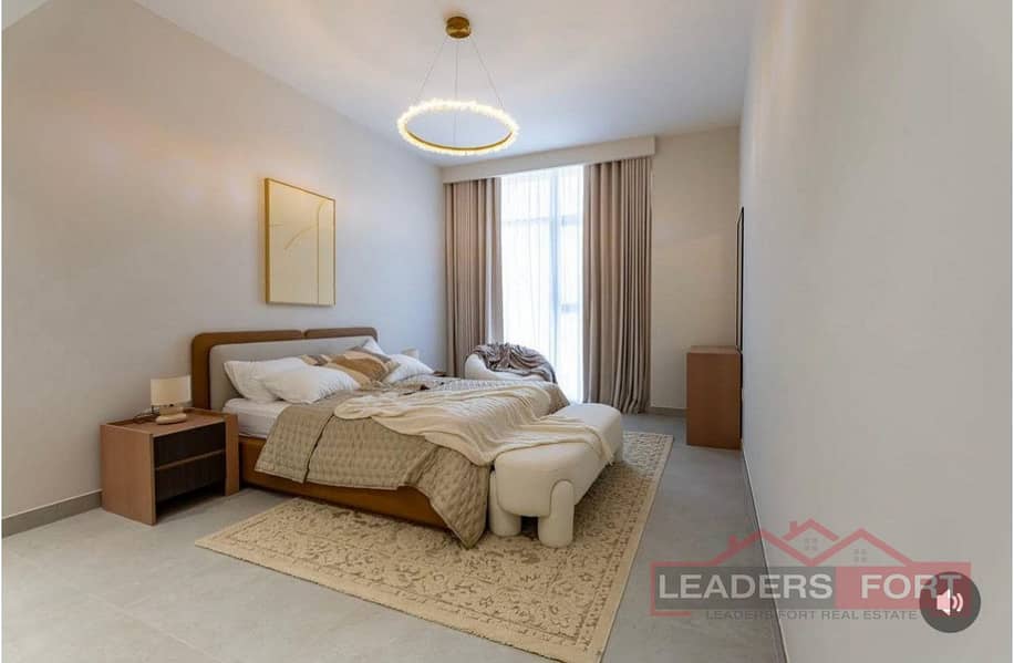 High floor | furnished apartment | close to circle Mall