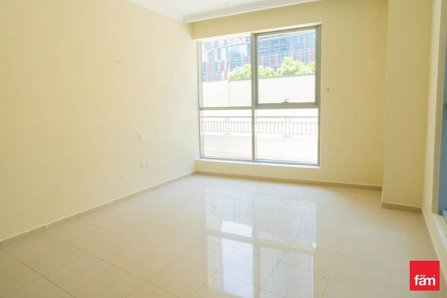 Unfurnished | Spacious | Ideal Location - Image 8