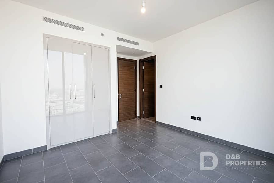 Brand New | Study Room | Lagoon View - Image 6