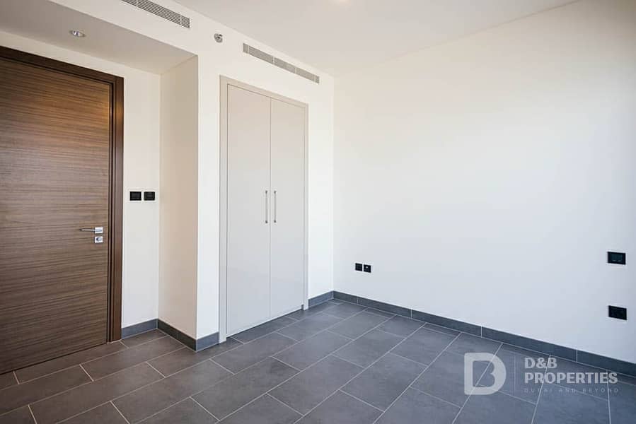 Brand New | Study Room | Lagoon View - Image 7