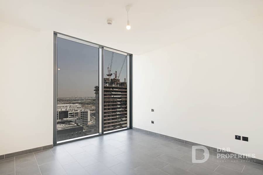 Brand New | Study Room | Lagoon View - Image 8