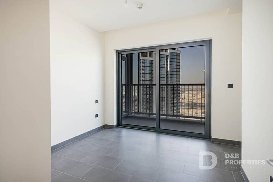 Brand New | Study Room | Lagoon View - Image 9