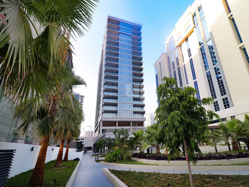 Spacious | Prime Location | Ready to Move In - Image 29