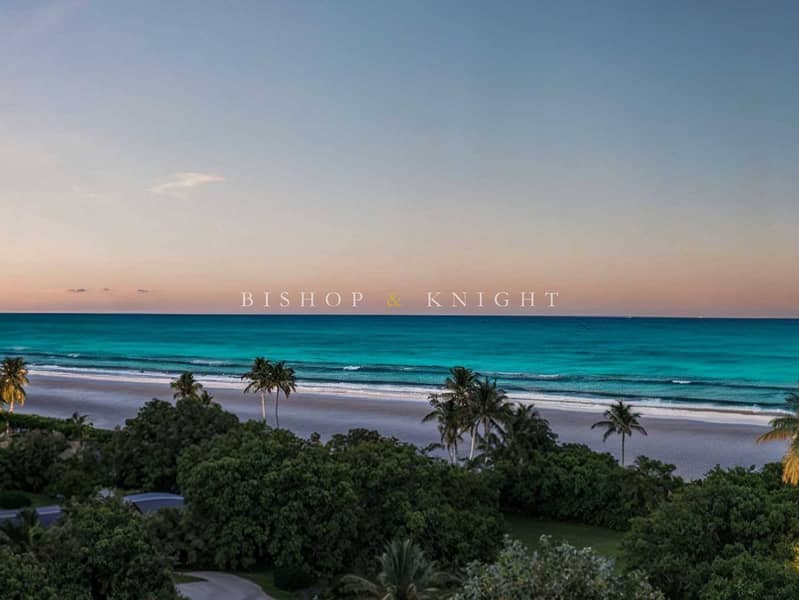 Villa Del Brunello – 4BR Waterfront Residence - Image 17