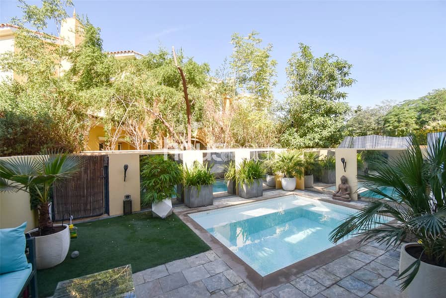 Peaceful Location | Private Pool | Walk to Park - Image 9