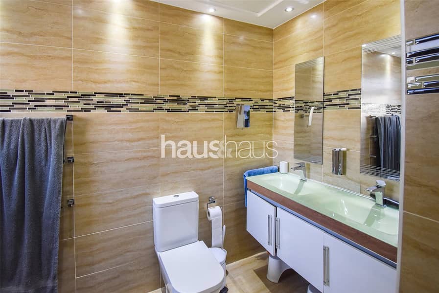 Peaceful Location | Private Pool | Walk to Park - Image 17