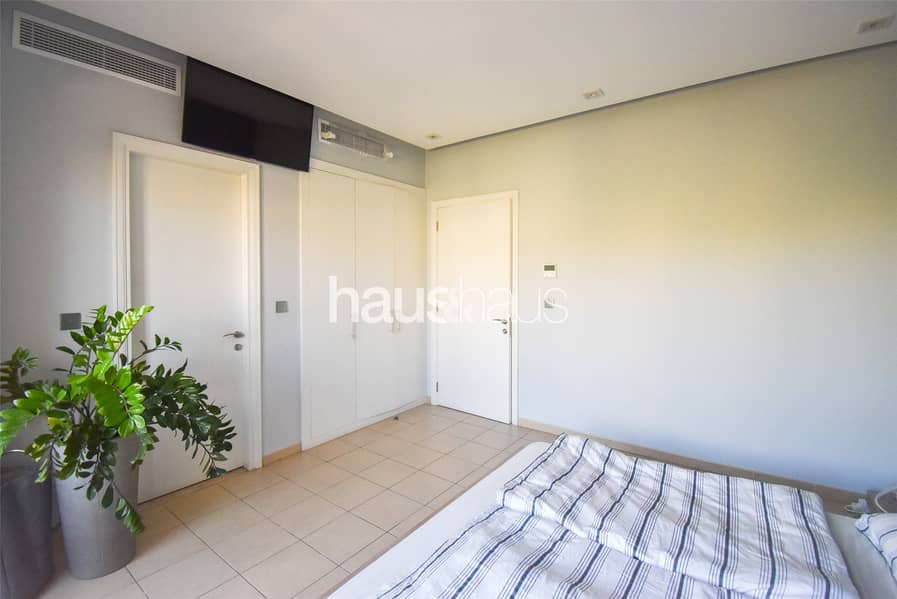 Peaceful Location | Private Pool | Walk to Park - Image 18