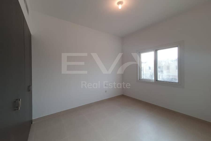 Type B | Vacant on Transfer | Single Row - Image 16