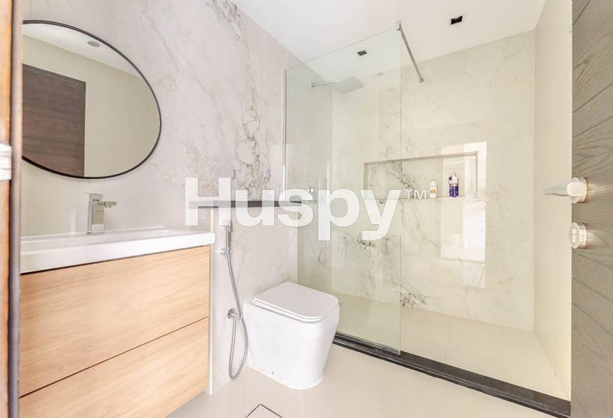 Renovated | Vacant | Furnished - Image 10