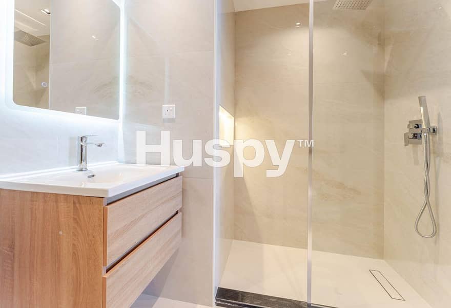 Vacant | Renovated | Marina Views - Image 9