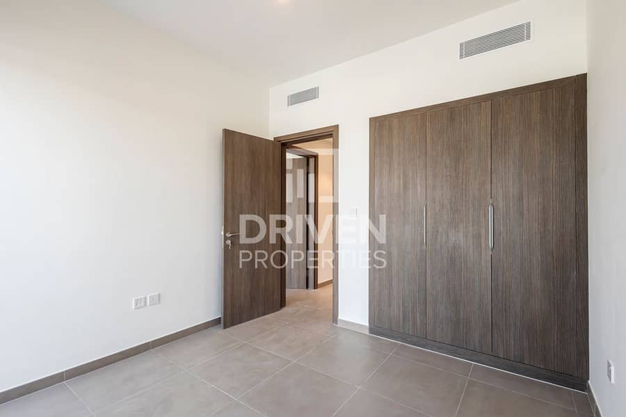 Available from Feb | Single Row | Ideal Living