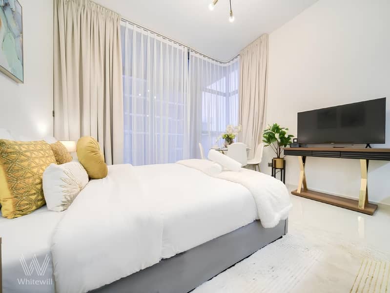 Pool View | Fully Furnished | 4 Cheques - Image 8