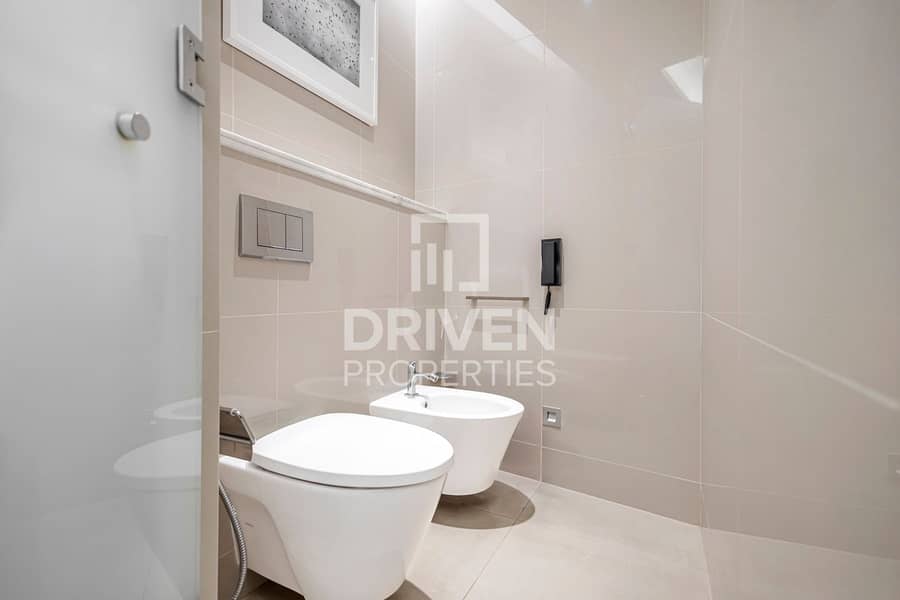 High Floor Unit | Ready to move in | Sea View - Image 13