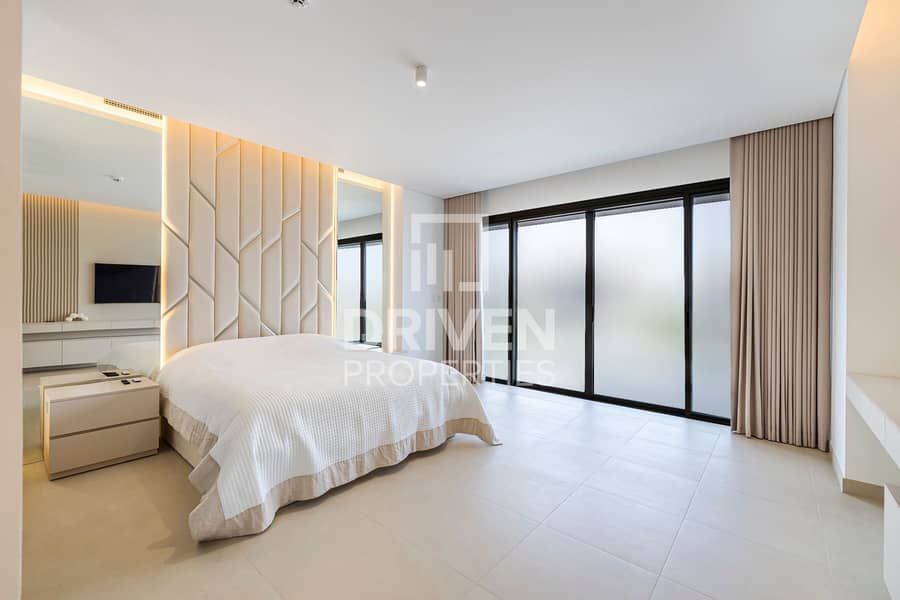 Brand New | Park Backing | Prime Location | Vacant - Image 10