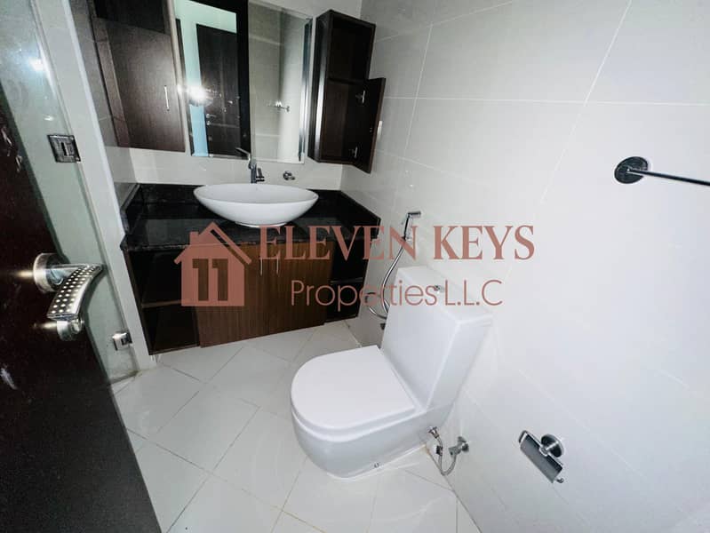 SPACIOUS MODREN STYEL 1 BEDROOM | RENTED APARTMENT | PRIME LOCATION