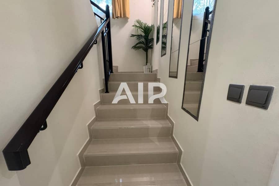 LANDSCAPED GARDEN | FURNISHED | LUXURY VILLA - Image 7