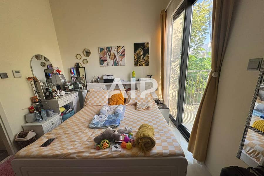 LANDSCAPED GARDEN | FURNISHED | LUXURY VILLA - Image 12