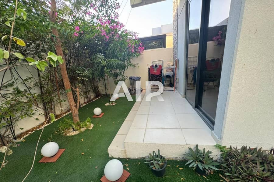 LANDSCAPED GARDEN | FURNISHED | LUXURY VILLA - Image 18