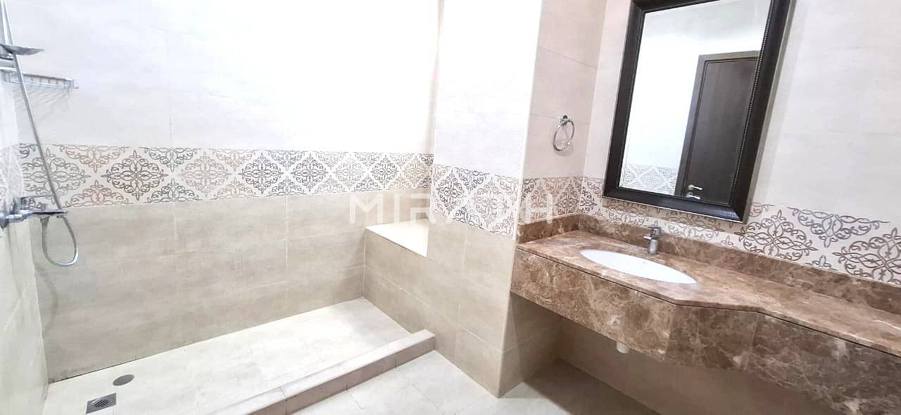 Excellent Quality | Huge Plot | Prime Location - Image 9