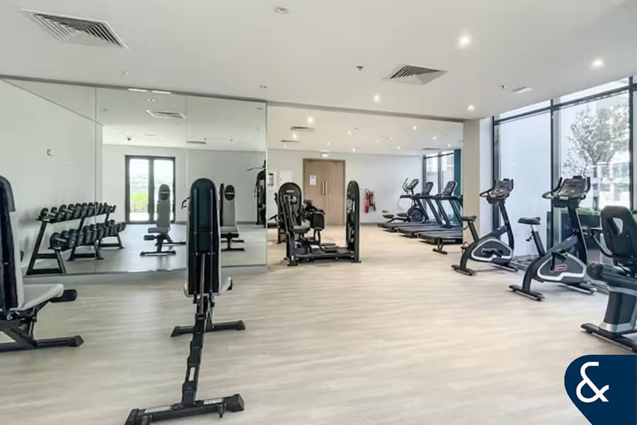 Studio | Fully Furnished | 12 Cheques - Image 11