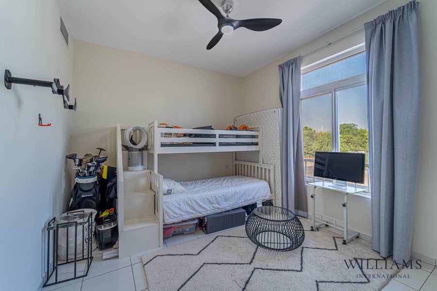 THREE BEDROOMS | UPGRADED | PRIVATE POOL - Image 11