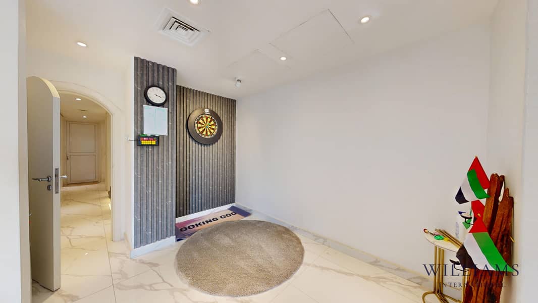 UPGRADED AND FULLY EXTENDED | LAKE VIEW - Image 6