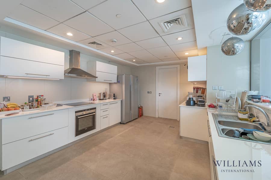 PENTHOUSE | AMAZING VIEWS | PRIVATE POOL