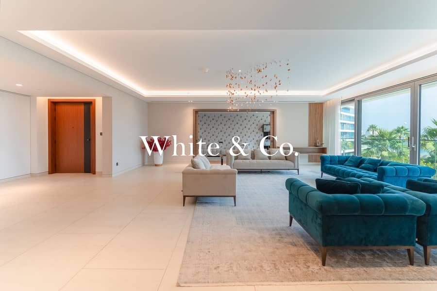 Cheapest Palm View | Vacant |Beach Access