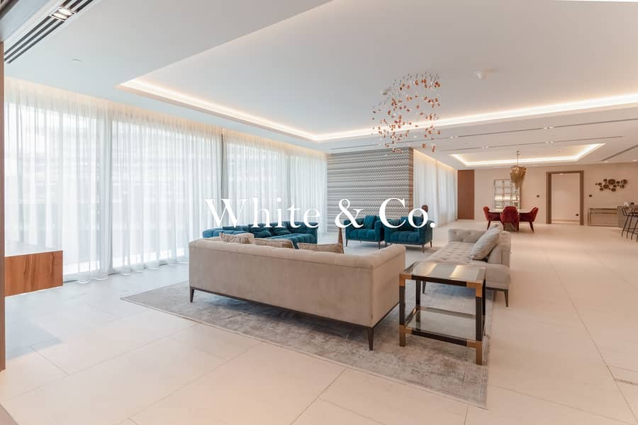 Cheapest Palm View | Vacant |Beach Access