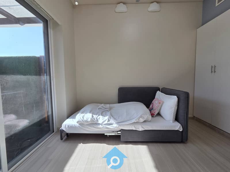 Family Home with Private Garden – Emaar South - Image 9