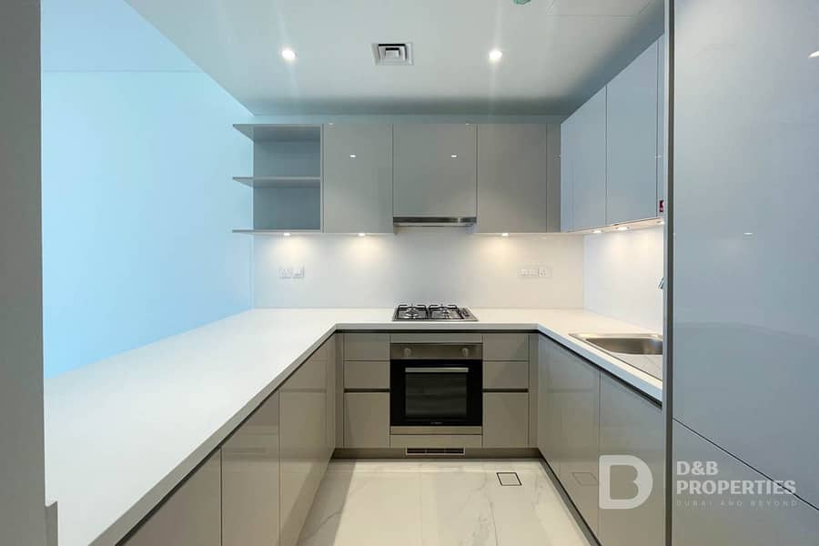 Exclusive | Stunning View | Tenanted - Image 6