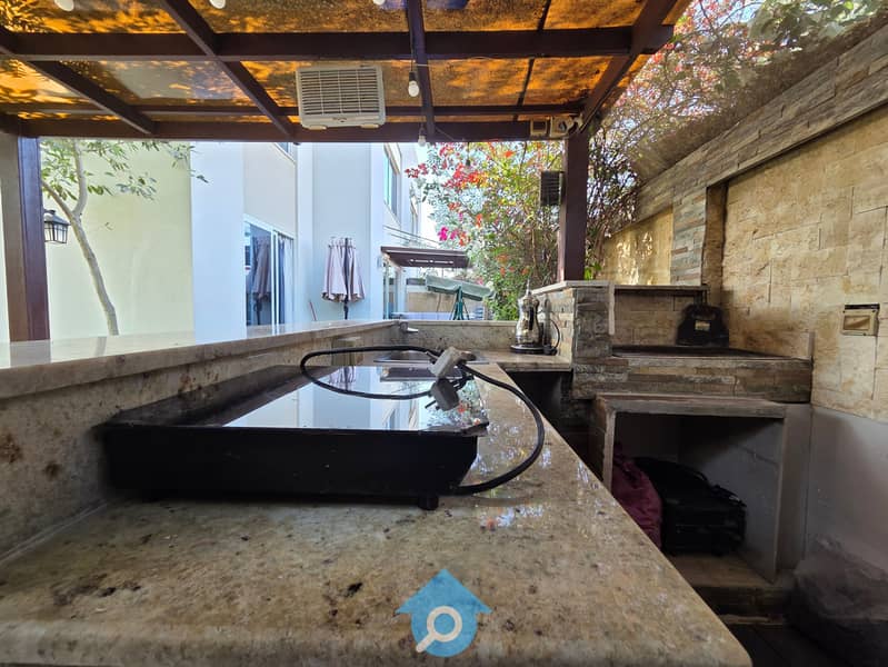 Family Home with Private Garden – Emaar South - Image 12