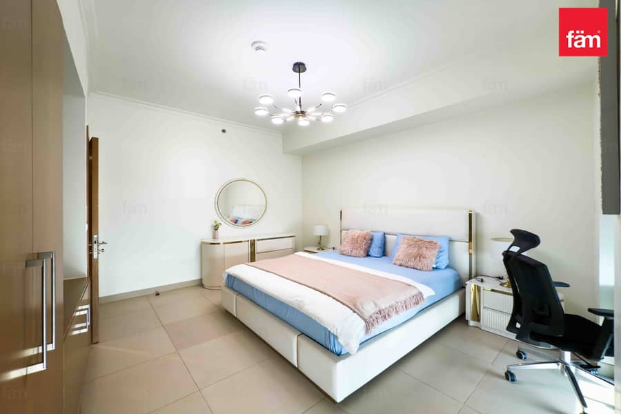 Vacant I Fully Furnished I Burj Khalifa Views - Image 11