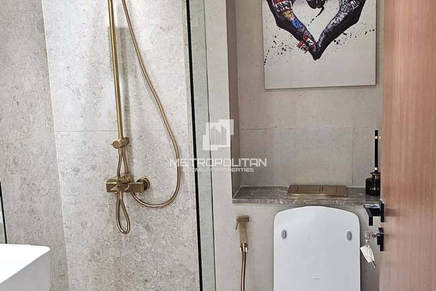 Pool View | Fully Furnished | Mid Floor - Image 8