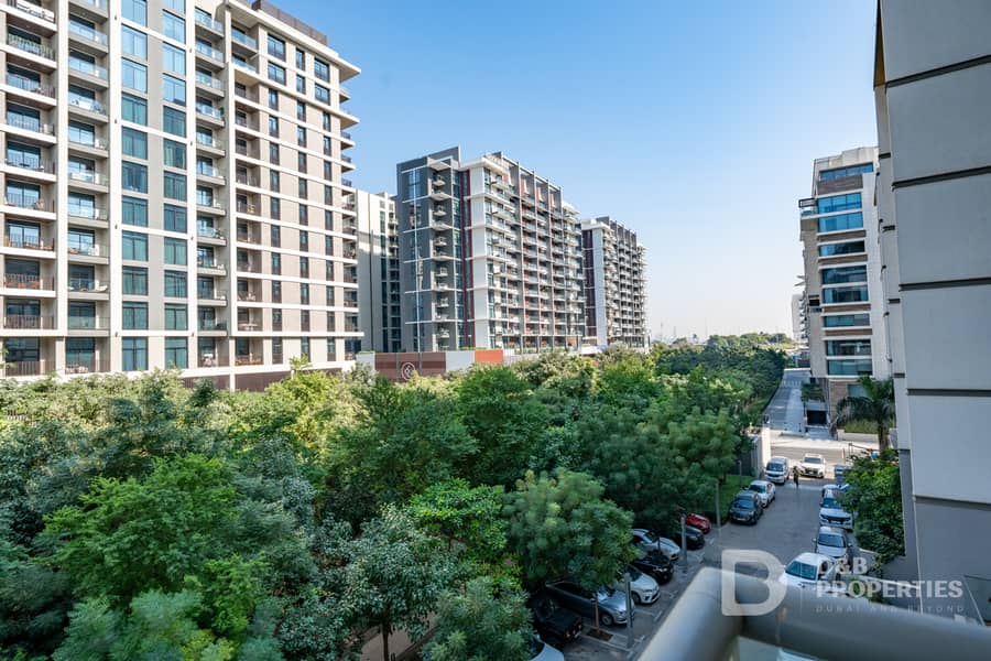 Spacious Layout | Huge Terrace | Park View - Image 22