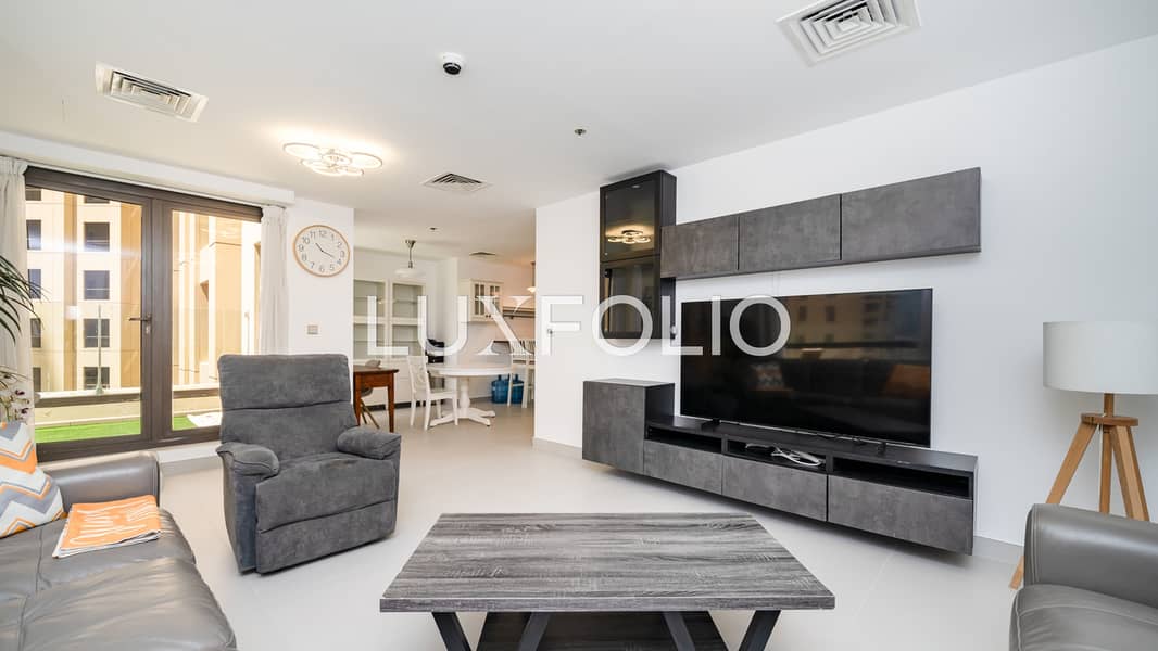 Private Terrace | Available Now | Multiple Cheques