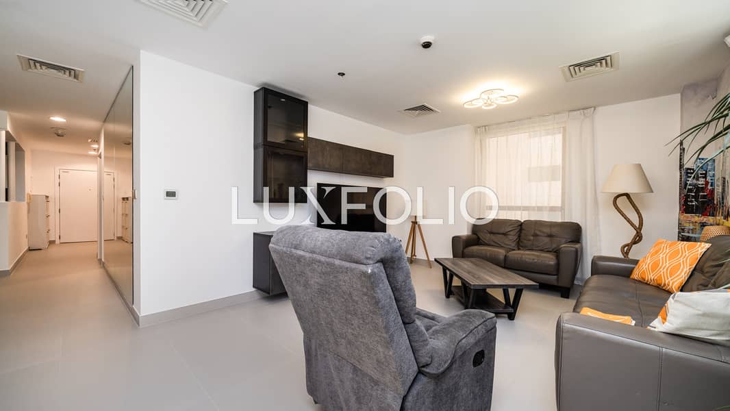 Private Terrace | Available Now | Multiple Cheques