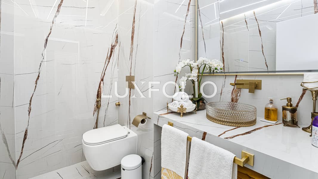 Renovated | Fully Upgraded | Marina View - Image 10