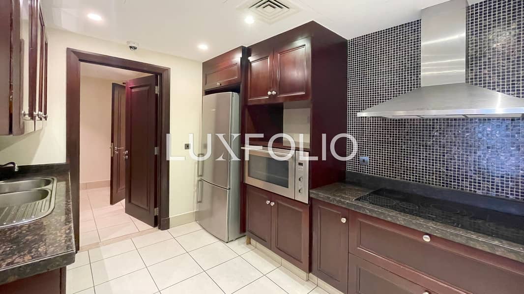 Spacious | Maid + Study | Unfurnished - Image 12