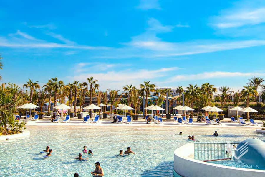 HIGH FLOOR | GOLF VIEW | LARGE LAYOUT - Image 12